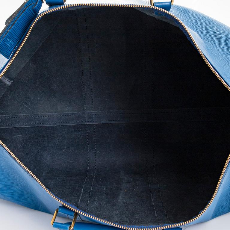 Louis Vuitton, an 'Epi Keepall 60' weekend bag.