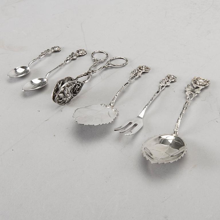 22 pieces of second half of the 20th century silver silver cutlery. Total weight app. 250 gram.
