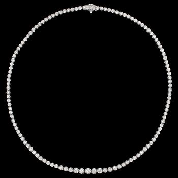 1393. A brilliant cut diamond necklace, tot. app. 5.50 cts.