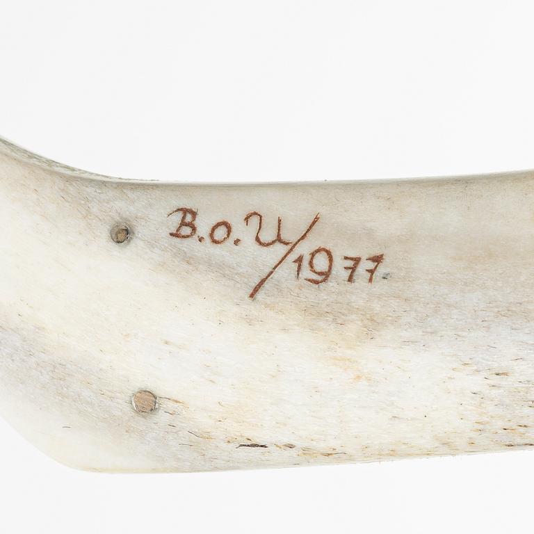 Bengt Olaf Unga, half-horn knife, signed and dated 1977.