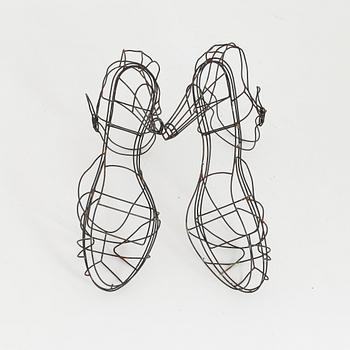 Thomas Raschke, metal wire, unique, 2015.