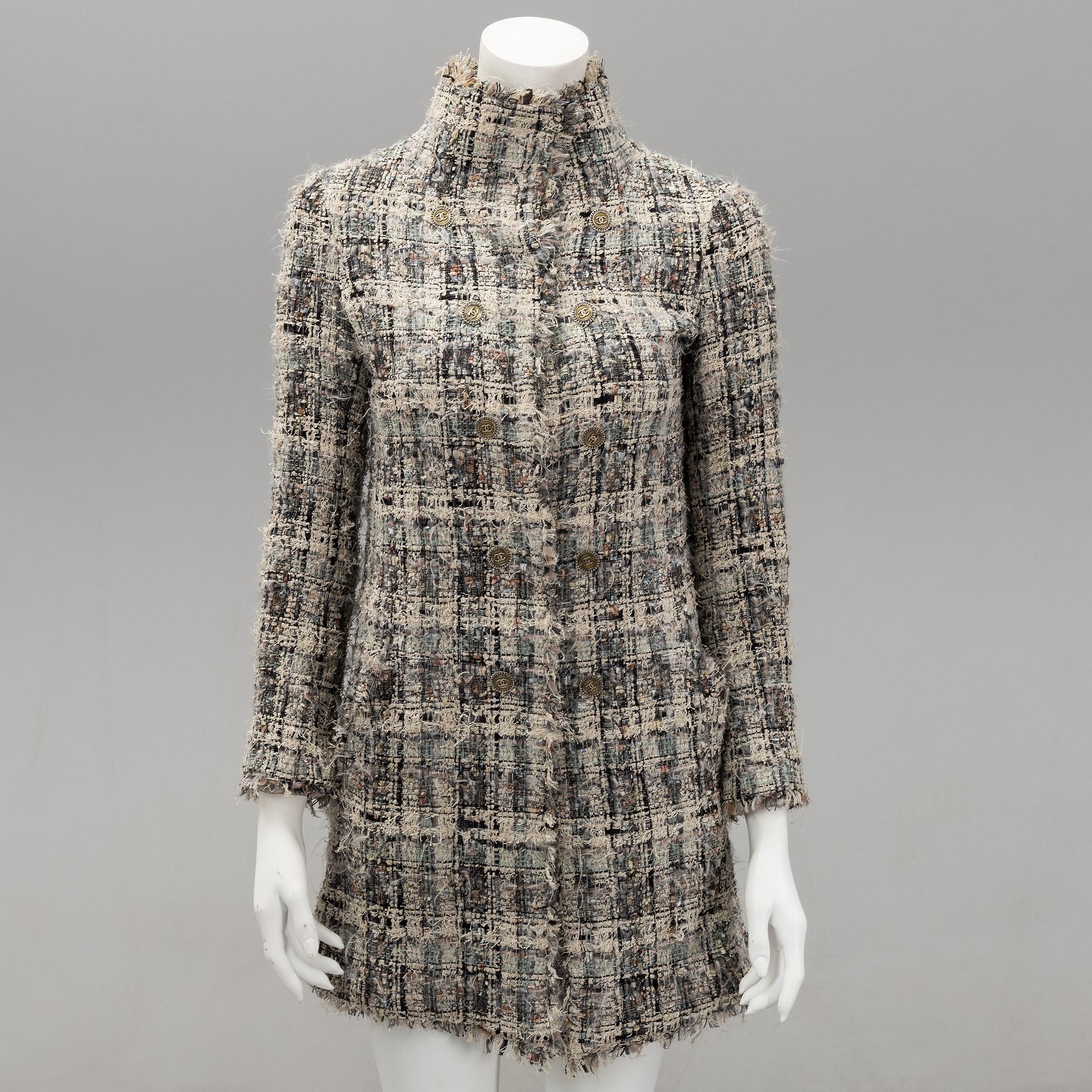 Chanel, jacket/coat, size 34.