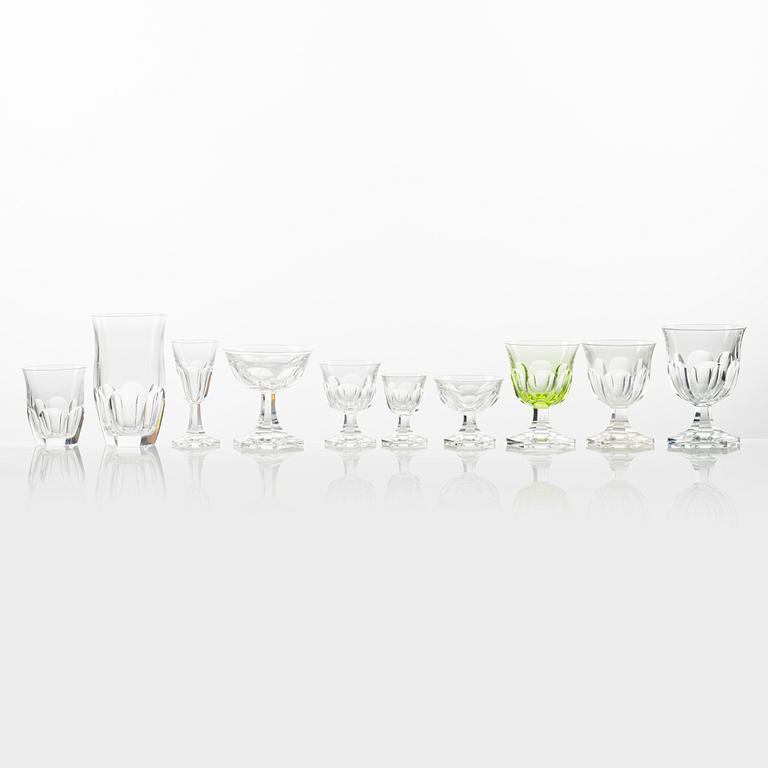 Set of glassware, ca 115 pieces, Elis Bergh, "Kronoberg", mid 1900's.