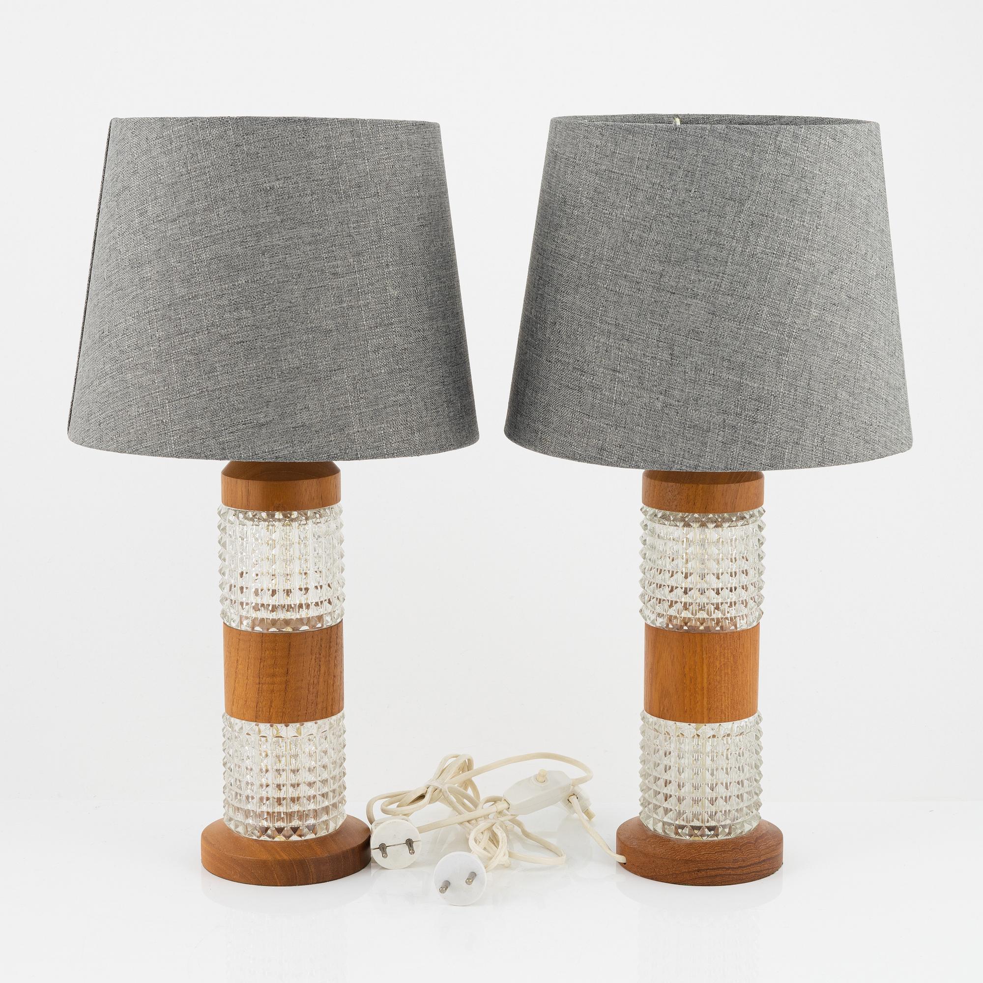 Bordslampor, ett par, 1900-talets andra hälft.