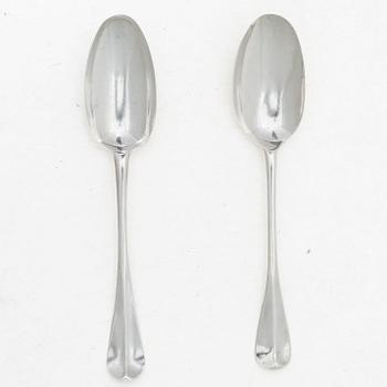 Two silver rat-tail spoons, one with mark of Edward Bennett I, London, circa 1730.