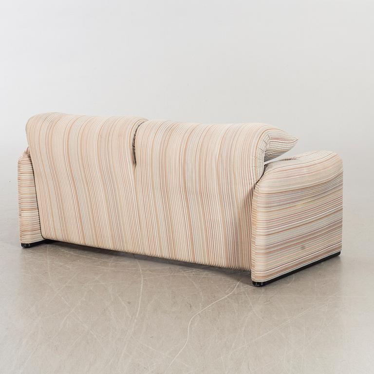 VICO MAGISTRETTI, soffa "Maralunga"för Cassina 1900-talets senare del.