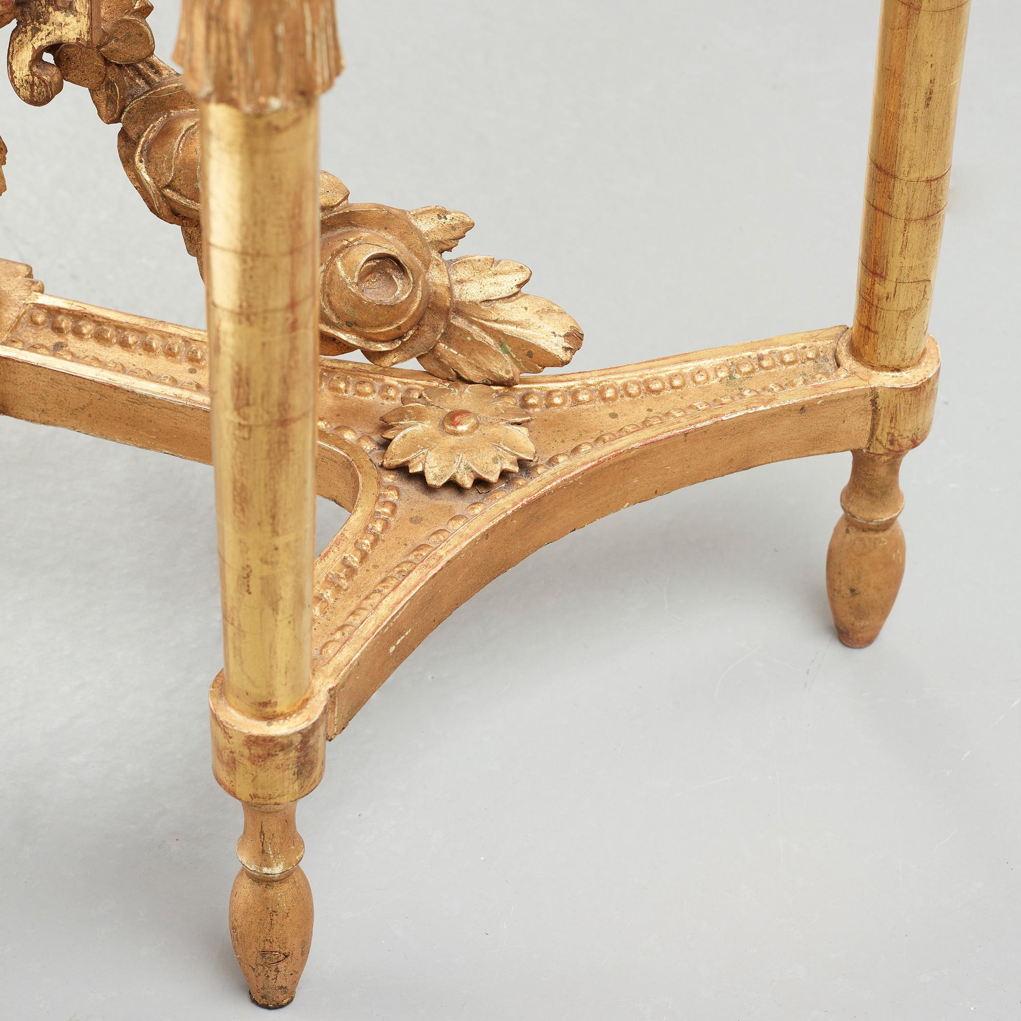 KONSOLBORD, gustavianskt stockholmsarbete, 1700-talets slut.
