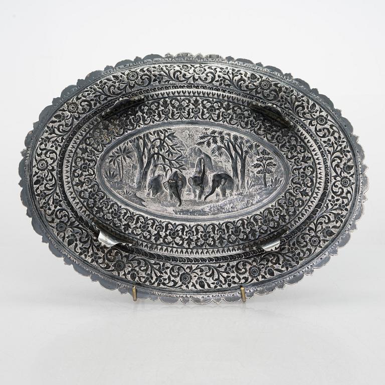 Oomersi Mawji, vati, hopea, Bhuj, Kutch, Intia n. 1860-1890.
