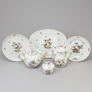 MAT och KAFFESERVIS, 58 delar, porslin, "Viktoria mönstret". Herend, Ungern.