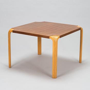 Alvar Aalto, sohvapöytä, MX800 A  O.Y. Huonekalu- ja Rakennustyötehdas A.B. 1950-luku.