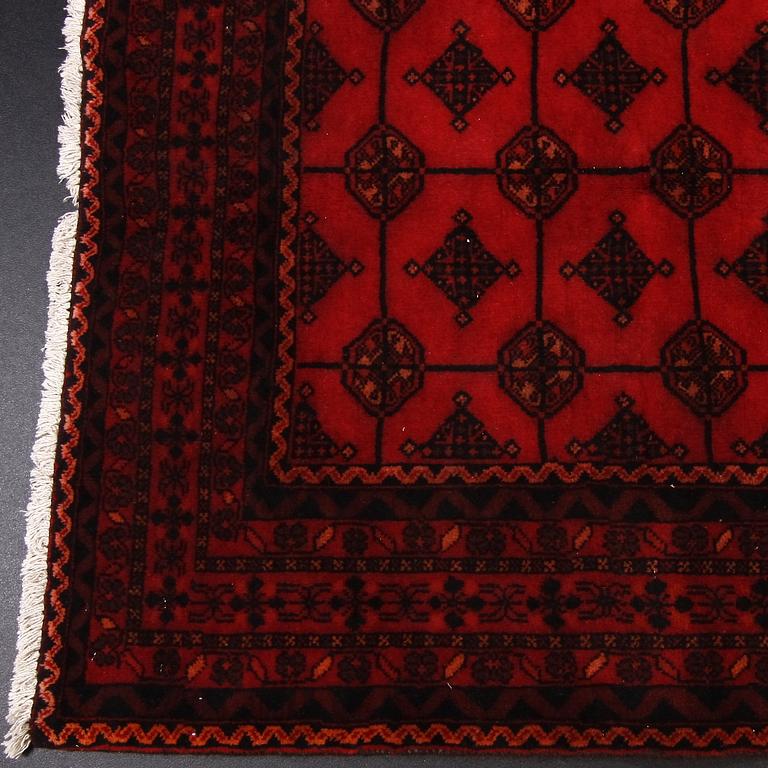 MATTA, Turkmen, persisk. Ca 213 x 119.