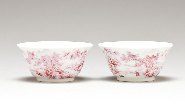 SKÅLAR, 2 st, porslin. Kina, 1900-tal.