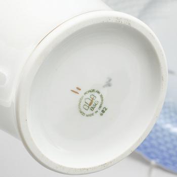 A porcelian set table ware of 57 pcs, Bing & Gröndahl, from the latter half of the 20th century.