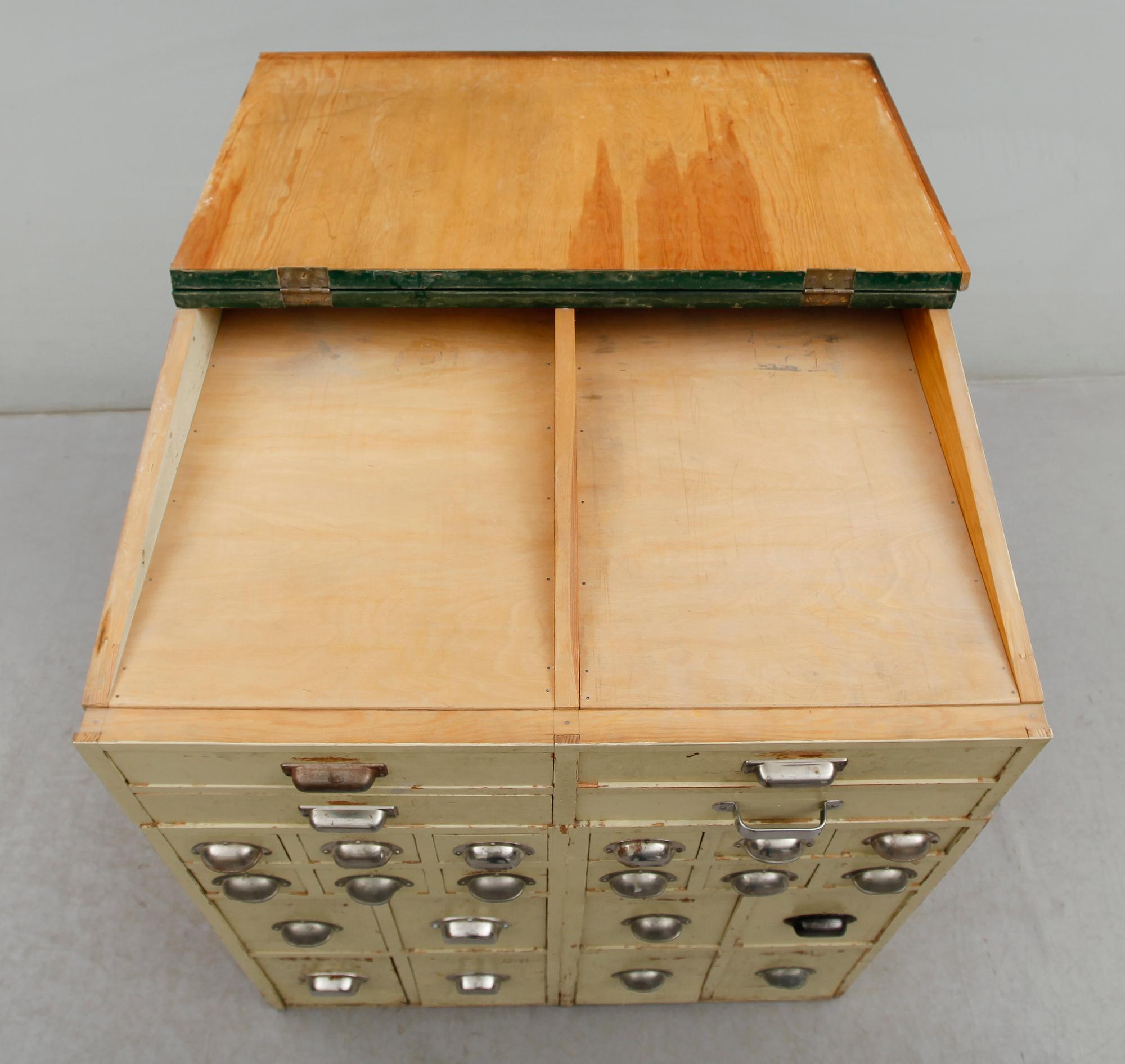 KÖPMANSDISK, 1900-talets första hälft.