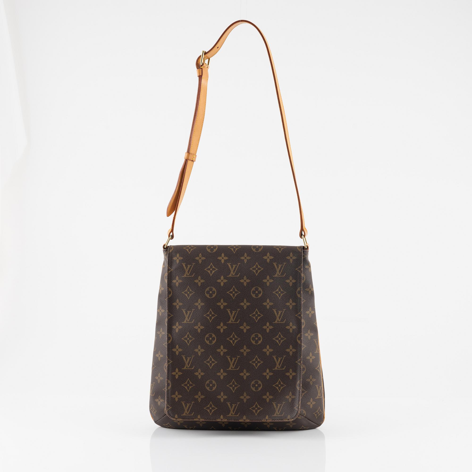 Louis Vuitton, a 'Musette Salsa' cross body bag, 2001.