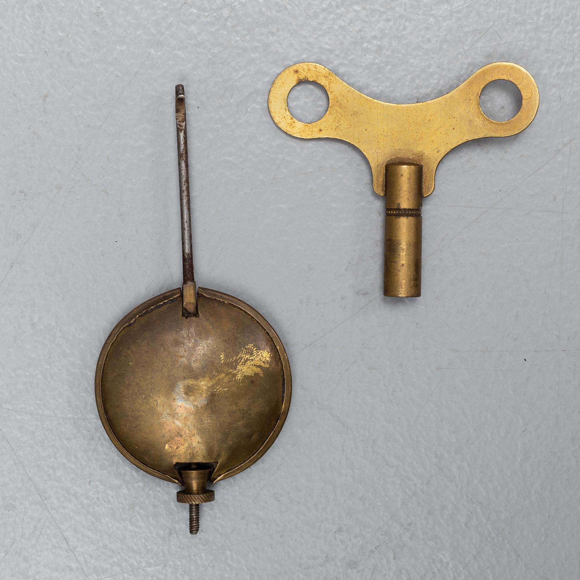 Väggpendyl, F. Menant, Chateaubourg, Frankrike, sent 1800-tal.