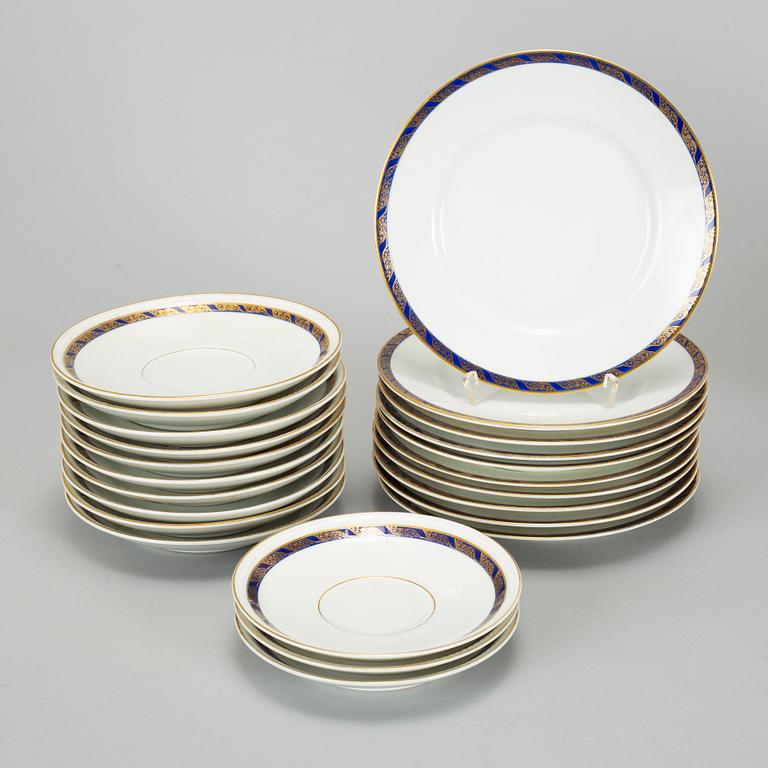 Service porcelain objects, Rörstrand and Rosenthal, 20th century (50 pieces).
