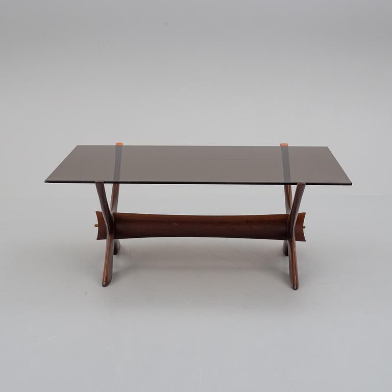 FREDRIK SCHRIEVER-ABELN, soffbord, glas och mörkt trä.