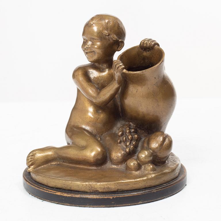 Ruth Milles, Boy with Vessel.