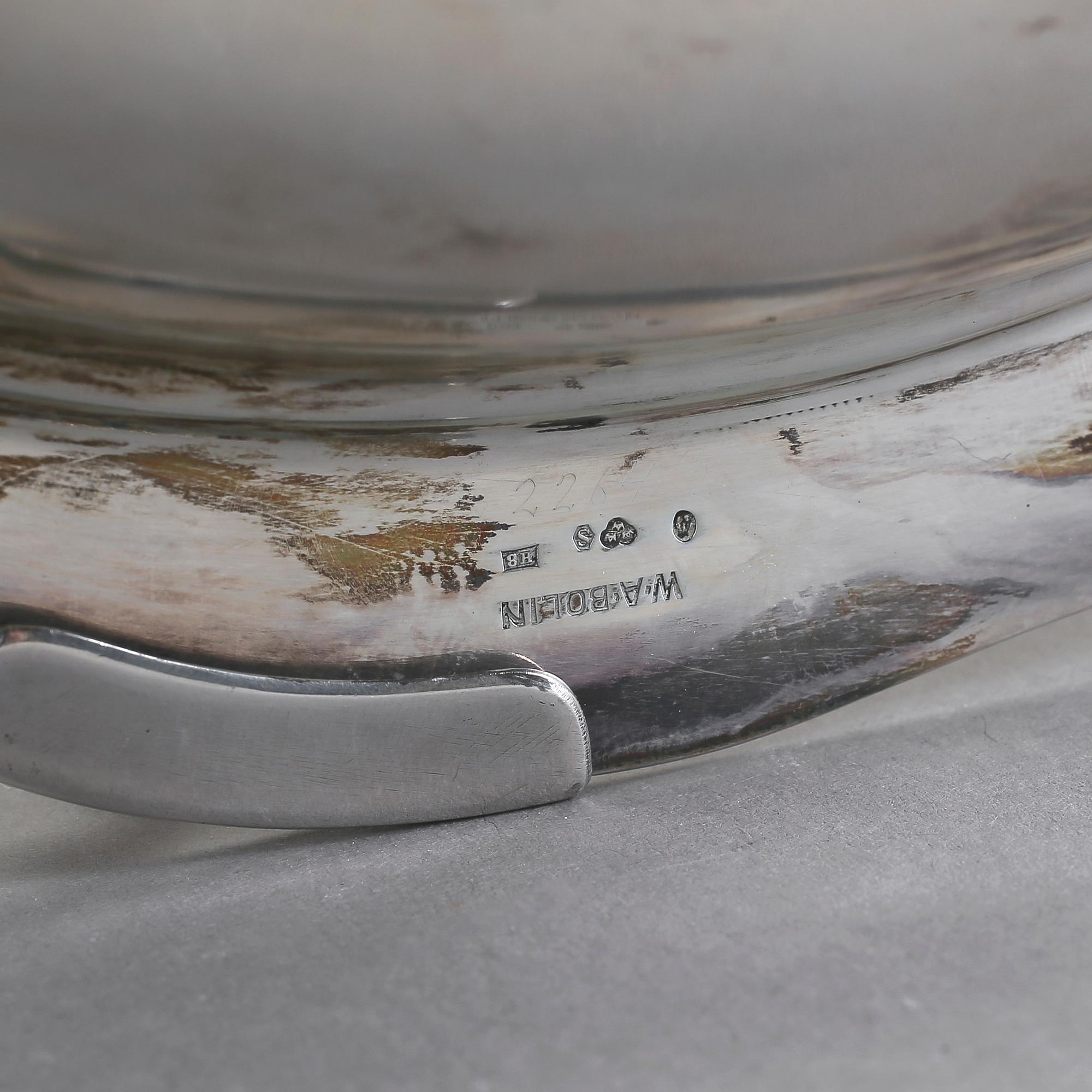 KAROTT MED HÄNKEL, silver, W.A. Bolin, Stockholm, 1934. Vikt ca 619 gram.