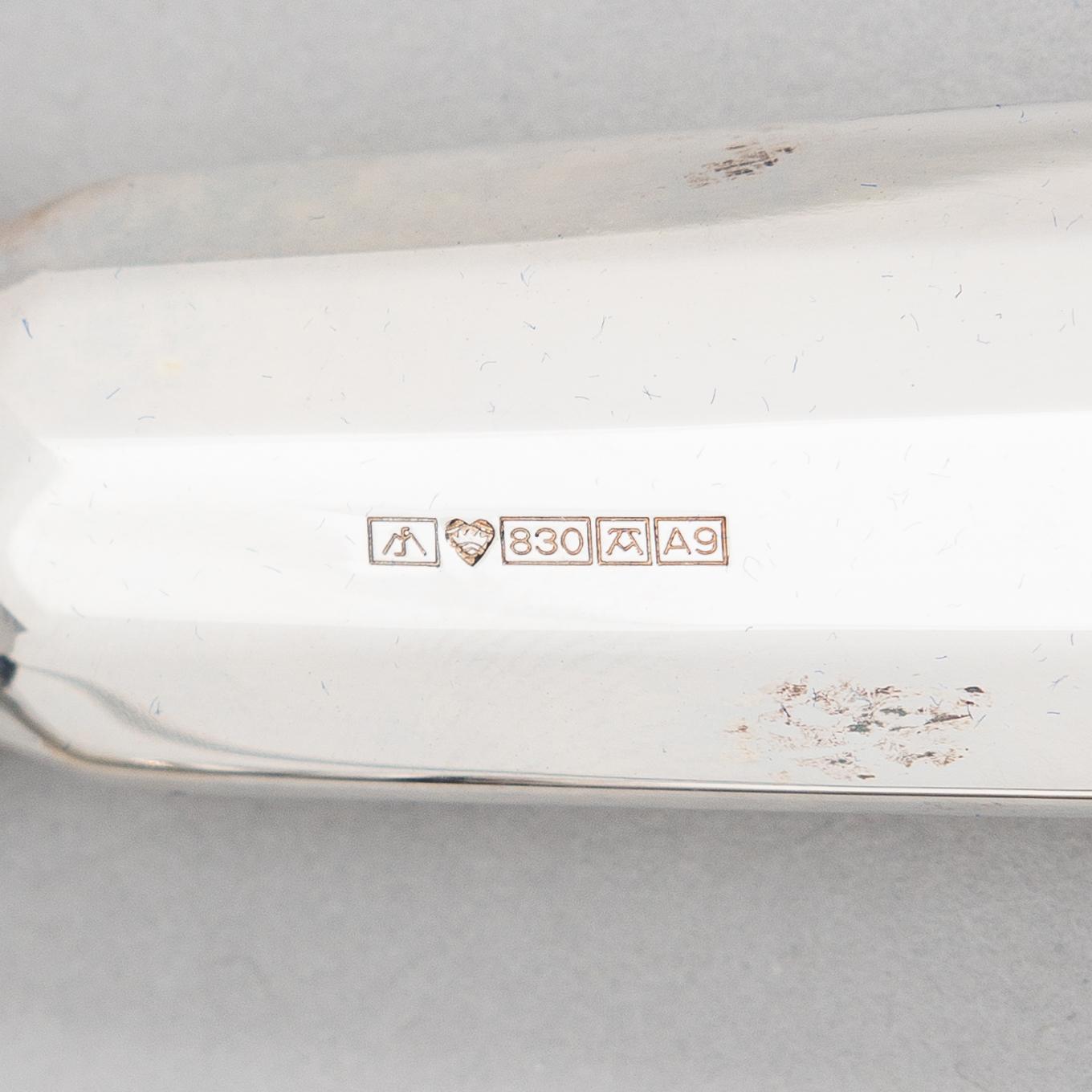 Pekka Piekäinen, Serving cutlery, 7 pcs, silver and stainless steel.