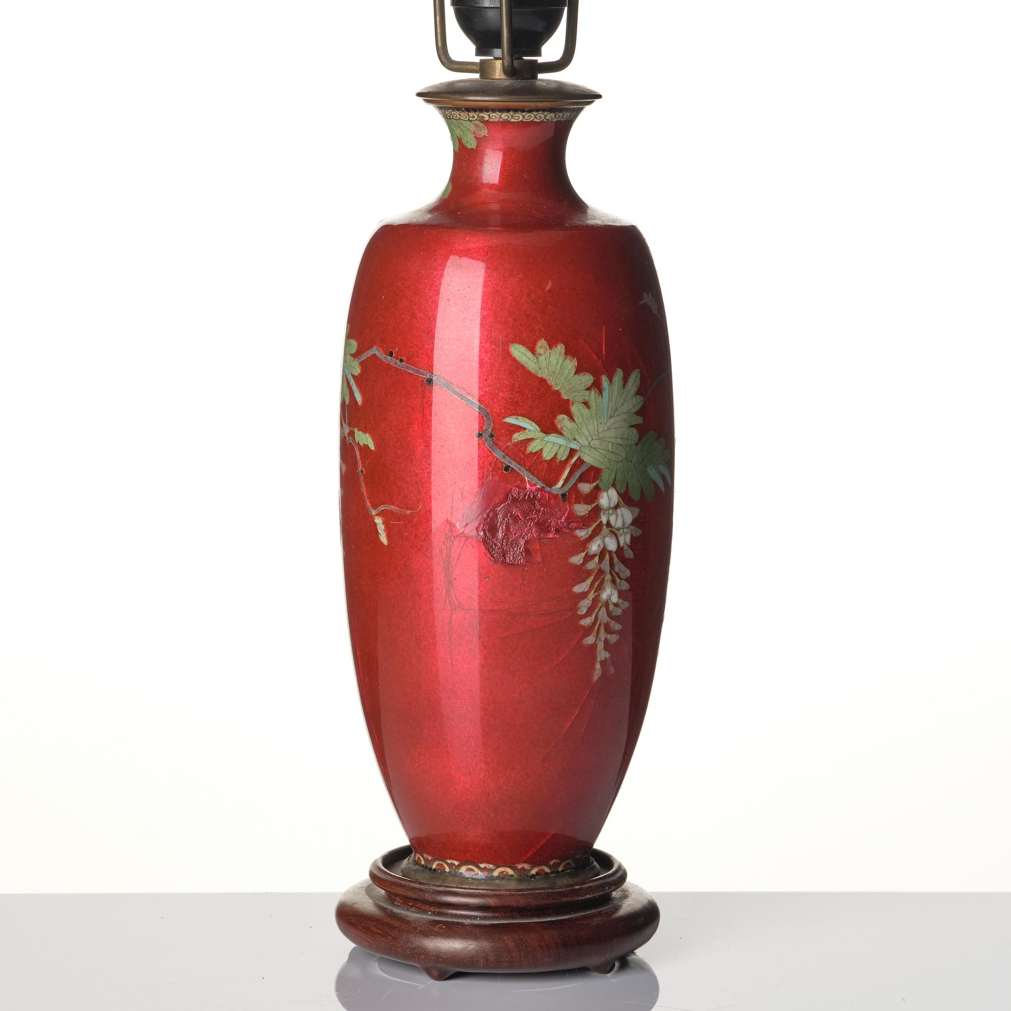 A Japanese enamel vase and lamp, Meiji (1868-1912).