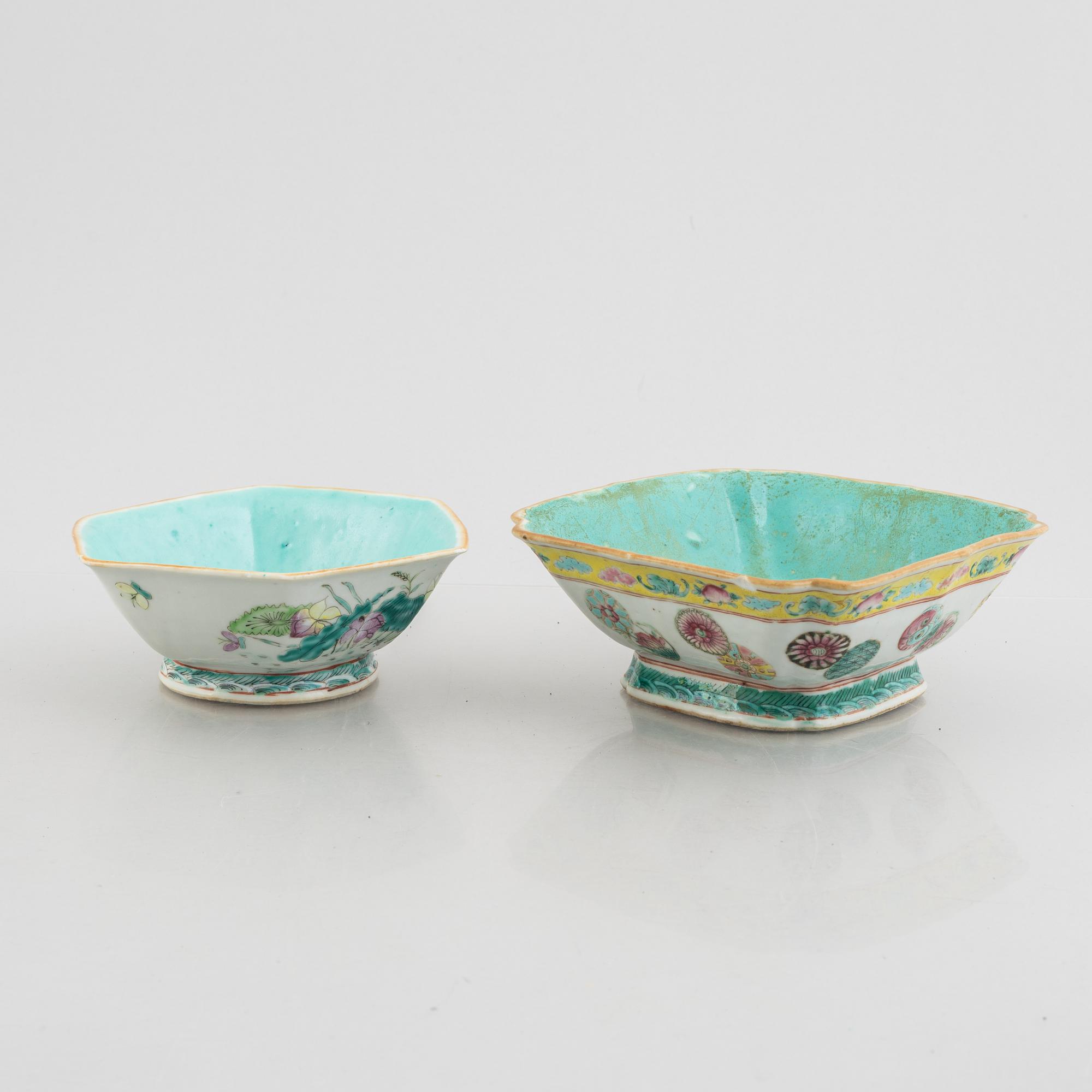 Four Chinese porcelain bowls, Qing dynasty, 19th century.