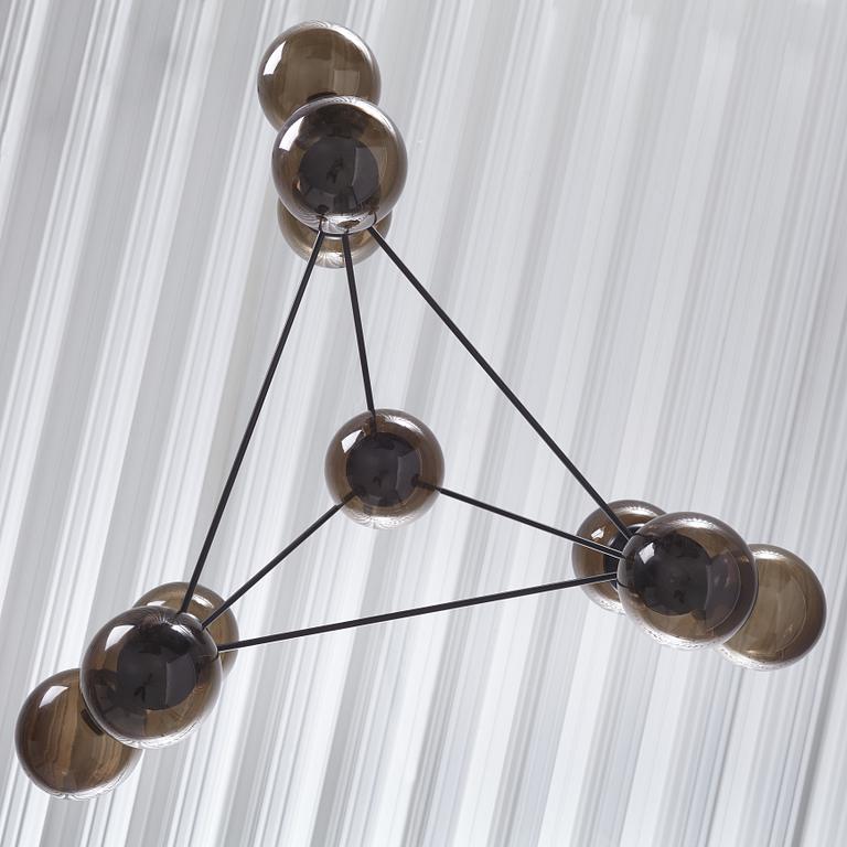 Modo Chandelier, 3 Sided, 10 Globes, Designed by Jason Miller for Roll & Hill.