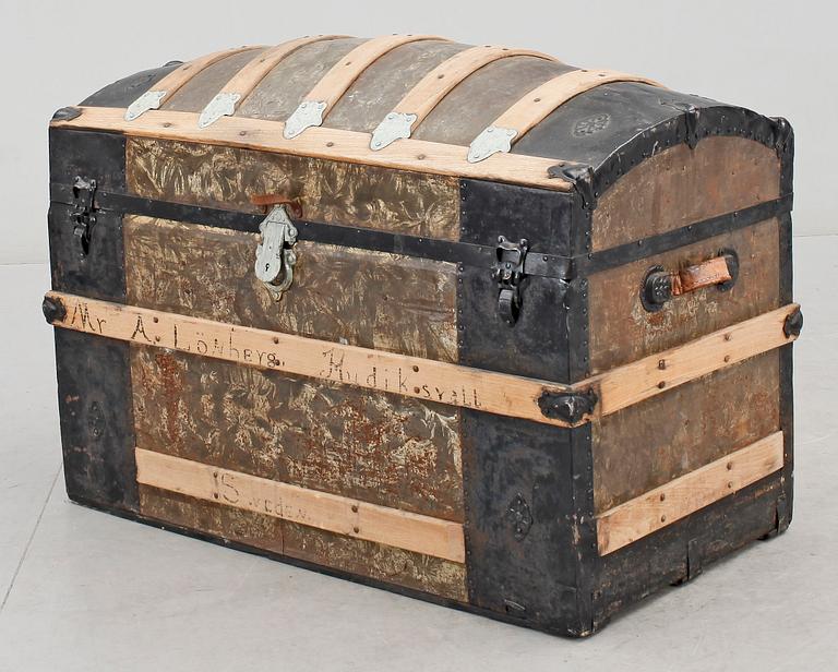 KOFFERT, 1900-talets början.