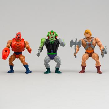 A lot of 38 pieces of Masters of the universe toys from Mattel 1980s.