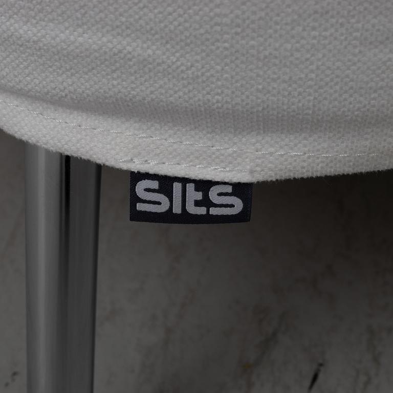 Armchairs, a pair, "Julia", Sits, contemporary.