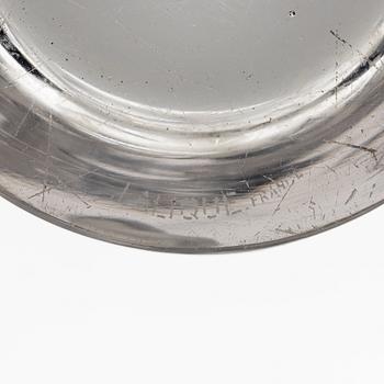 Lalique, a glass 'Ispahan rose' vase, second half of the 20th century.