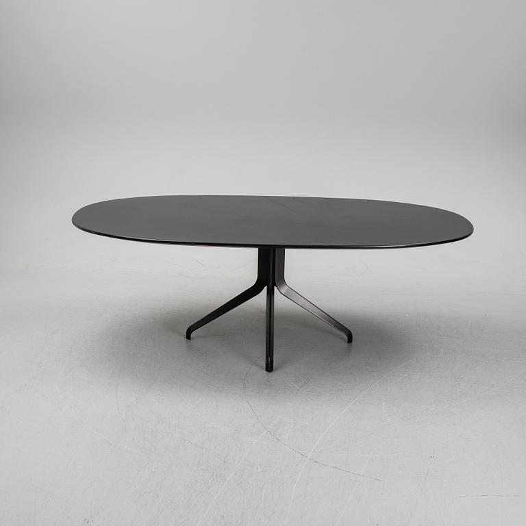 Rodolfo Dordoni, a 'Claydon' dining table, Minotti, Italy.