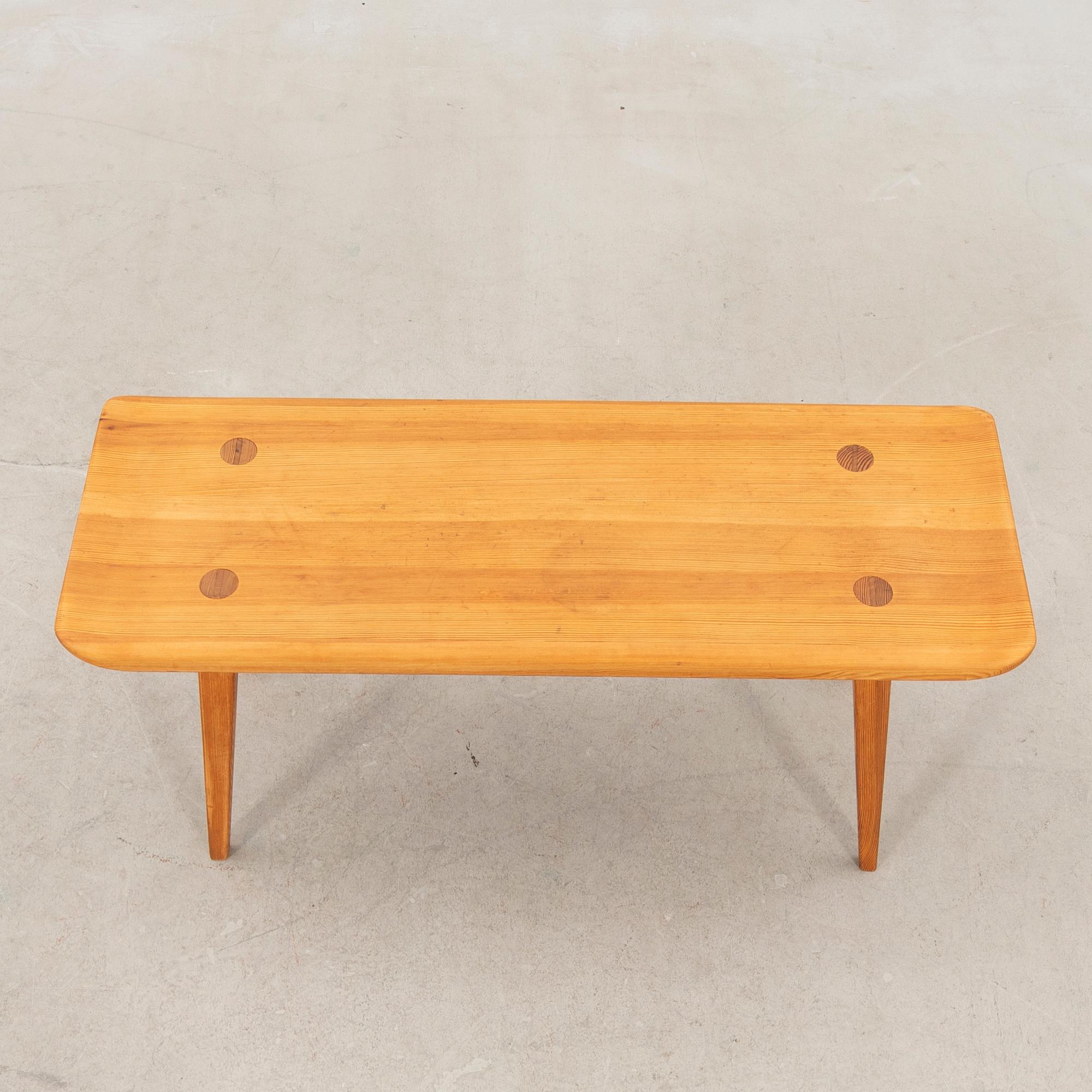 Carl Malmsten, pall "Visingsö" Waggeryds möbelfabrik.