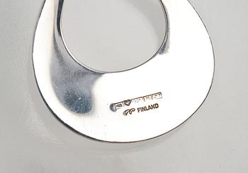 Pekka Piekäinen, AN ENAMELLED NECKLACE.