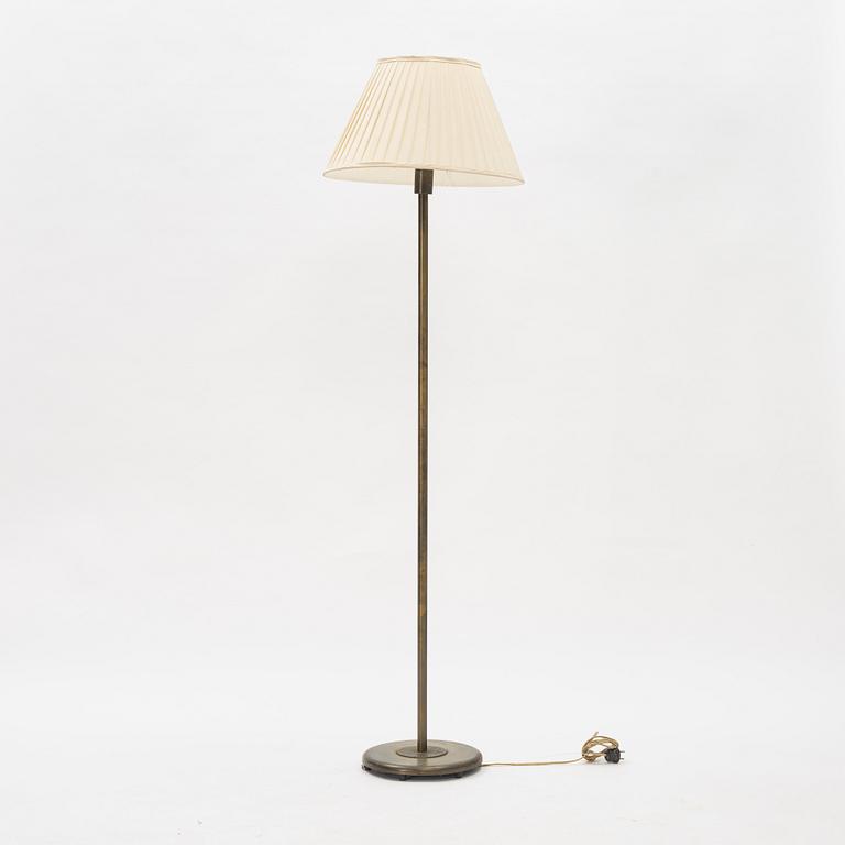 Harald Notini, a model 15370 floor lamp, Arvid Böhlmarks Lampfabrik, 1940's.