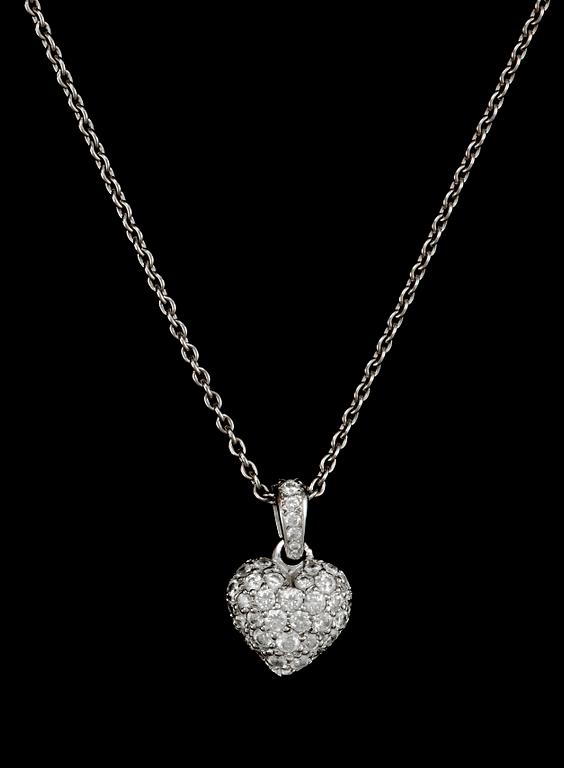 PENDANT, brilliant cut diamonds, tot. app. 0.50 cts, shape of heart.