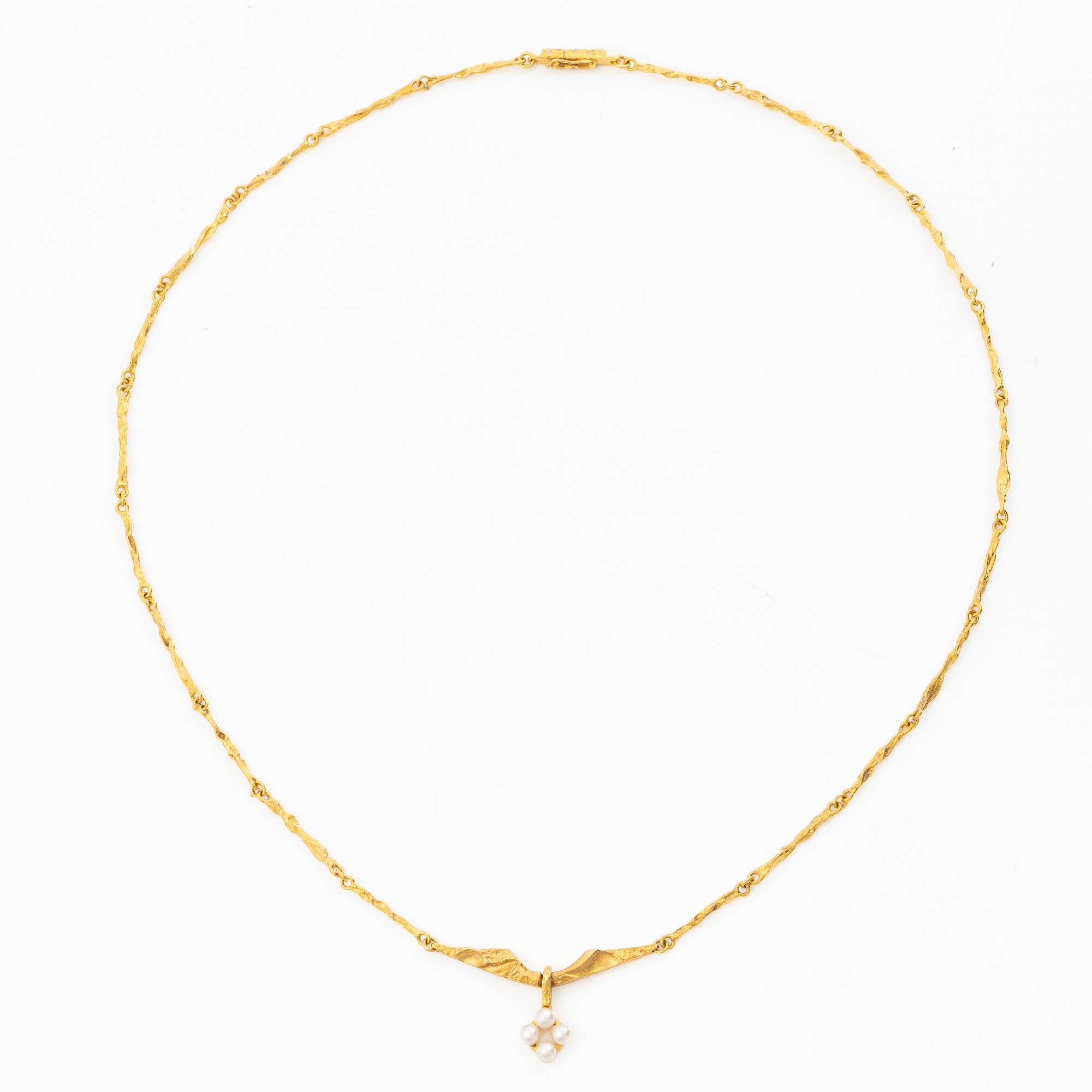 Björn Weckström, collier, "Pearlflower", Fyrklövern Lapponia, Finland, 1999.