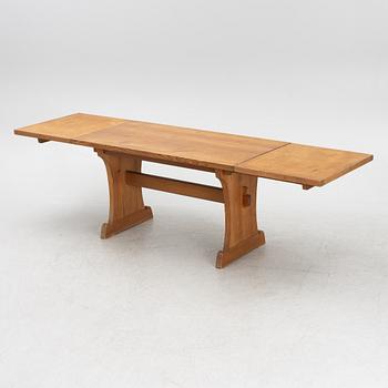 A Nordiska Kompaniet dining table with extension leaves, from the 'Lovö' series.