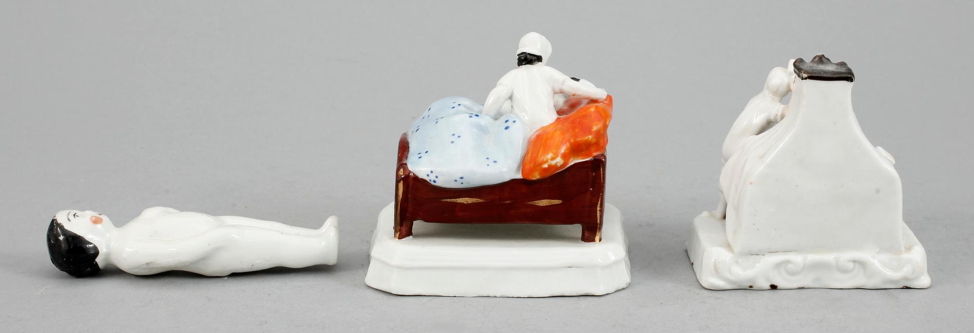 FIGURINER 3 st, Porslin, England, 1800-1900-tal.