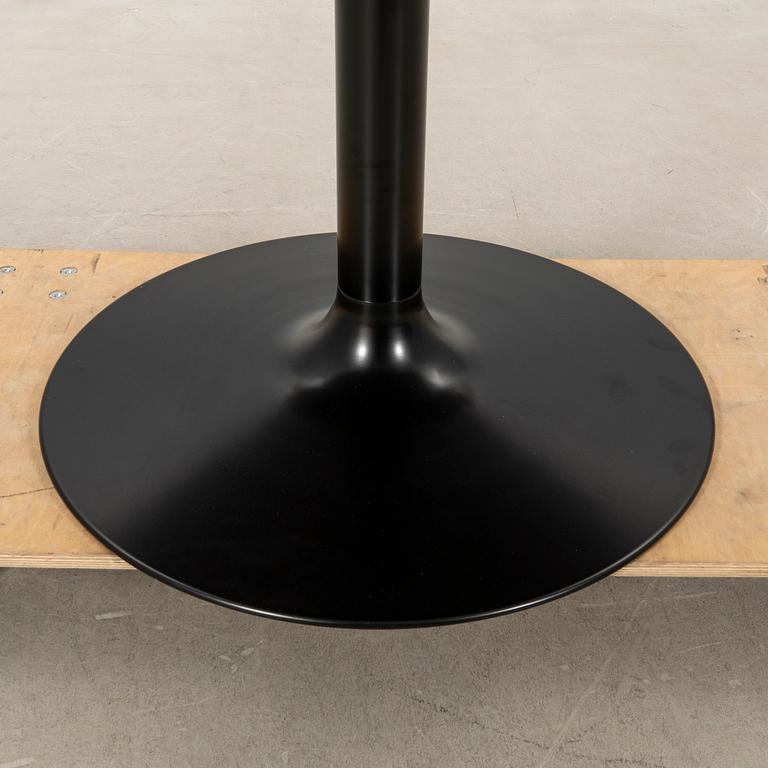 Börje Johanson table Discus 2000s.