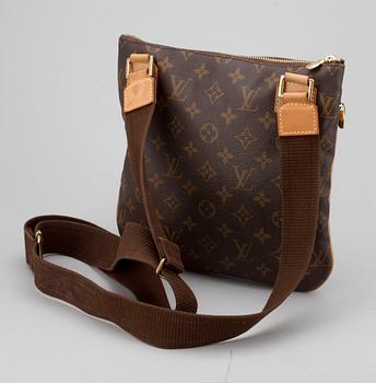 VÄSKA, "Pochette Bosphore", Louis Vuitton.