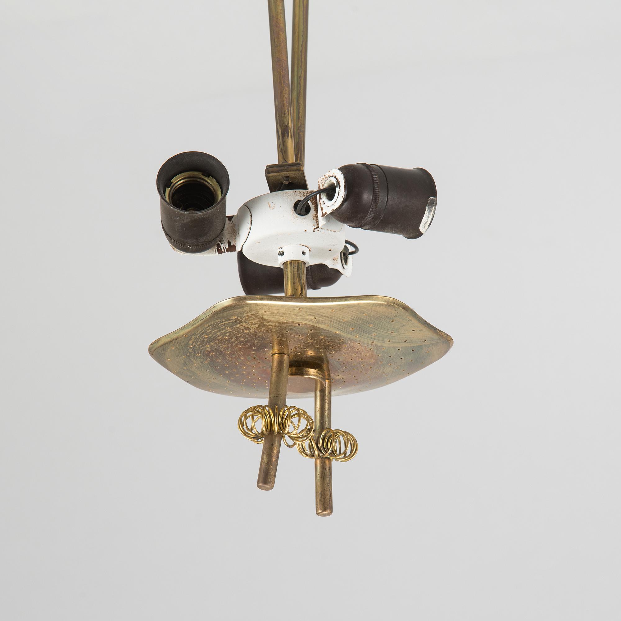Paavo Tynell, Chandelier, for Taito. Made to order 1950.