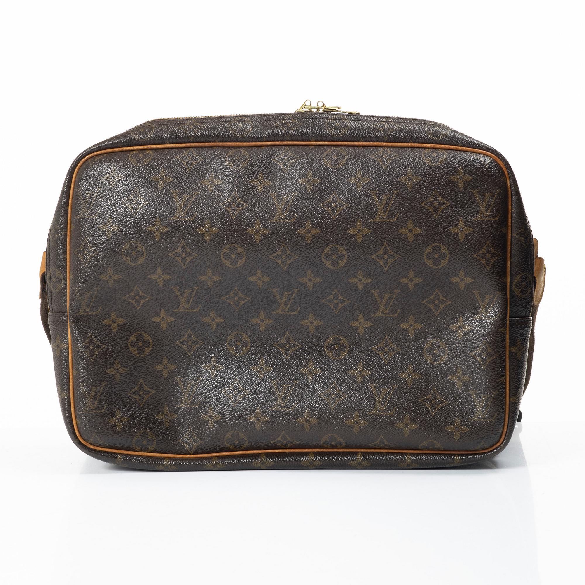 Louis Vuitton, a 'Reporter MM' cross body bag, 2001.