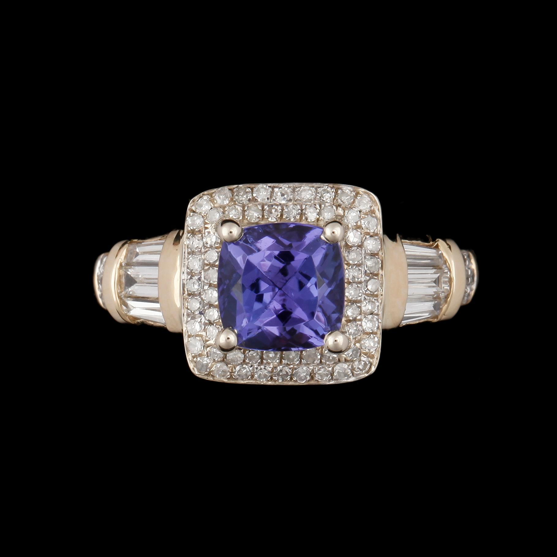 RING, 14k guld med tanzanit och små diamanter diamanter. Vikt ca 3,9 gram.