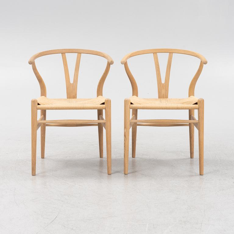 Hans J. Wegner, six model CH-24 chairs, Carl Hansen & Son, Odense, Denmark.