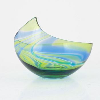 Erika Lagerbielke, bowl, glass, Orrefors 2007.