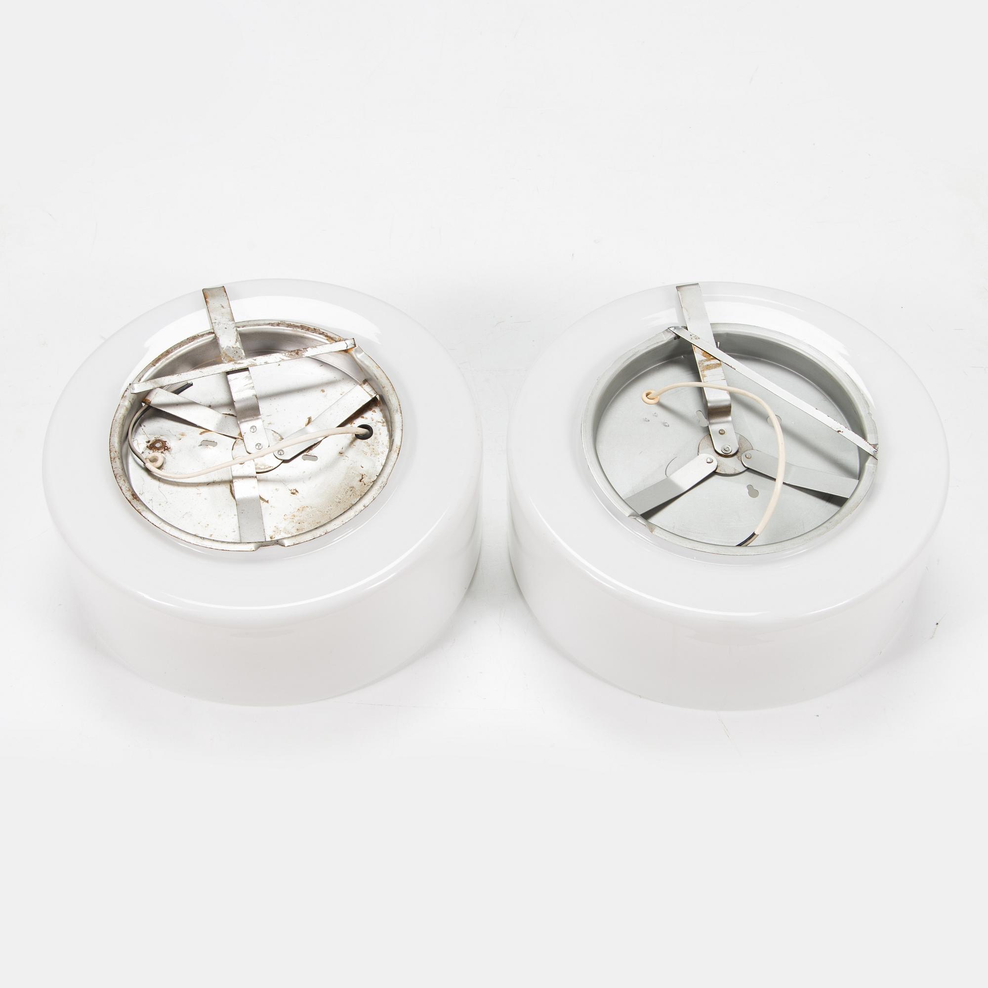 Paavo Tynell, taklampor, ett par, modell 80114 (80112-35) Idman 1900-talets mitt.