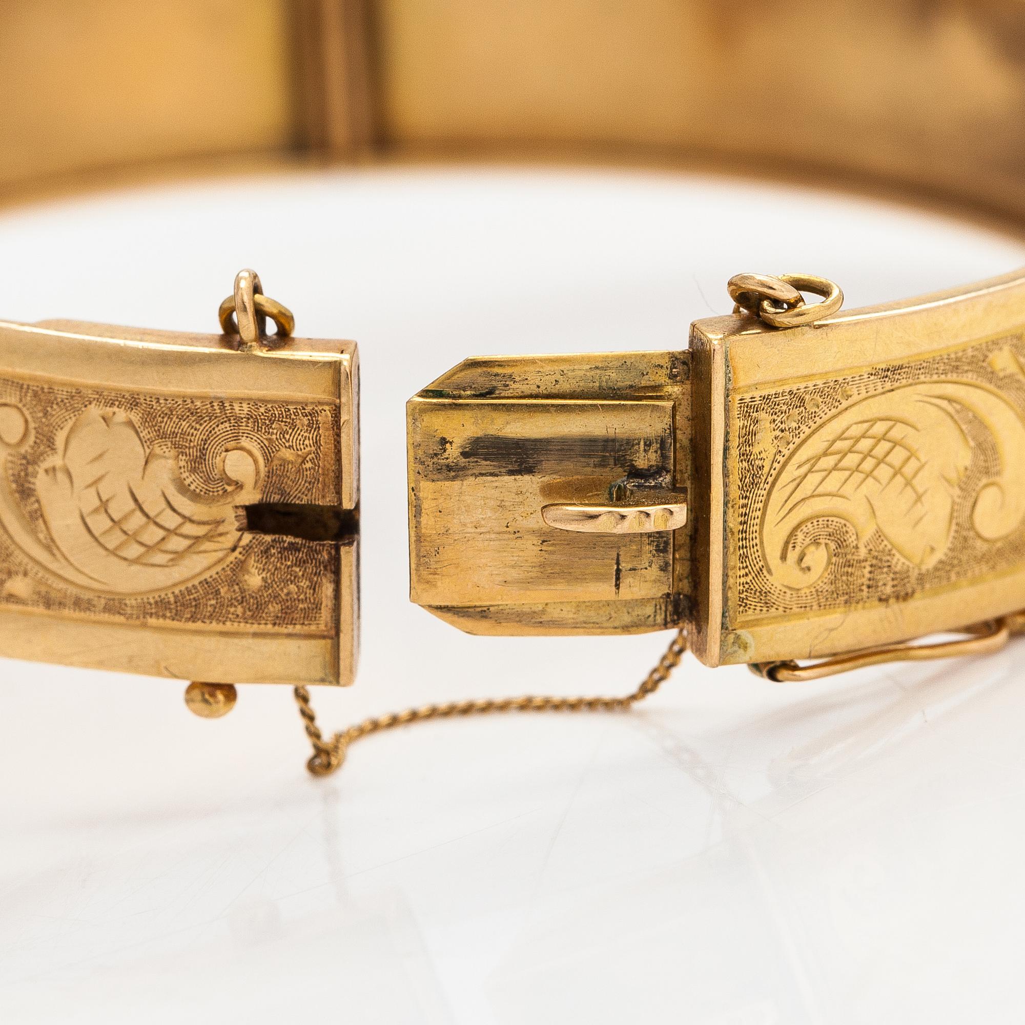 An 18K gold bracelet. Victor Janson Guldvaru AB, Lindesberg 1947.