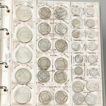 MYNTALBUM, mest Sverige, 1800-1900-tal. Silvervikten tot ca 1500 gram.